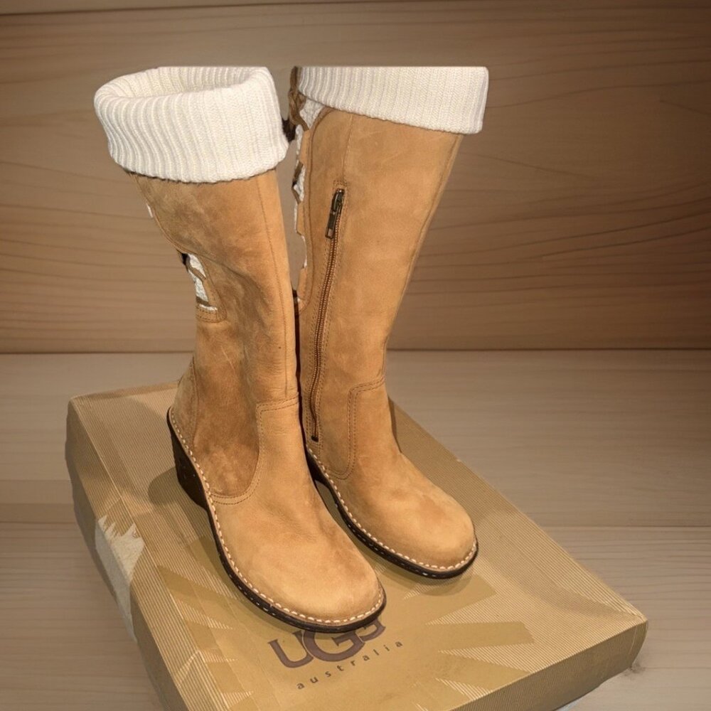 Ugg Skylar Wedge Tan Leather Back Lace Up Knit Sweater Zip Up Boot Size 7 - Picture 2 of 11